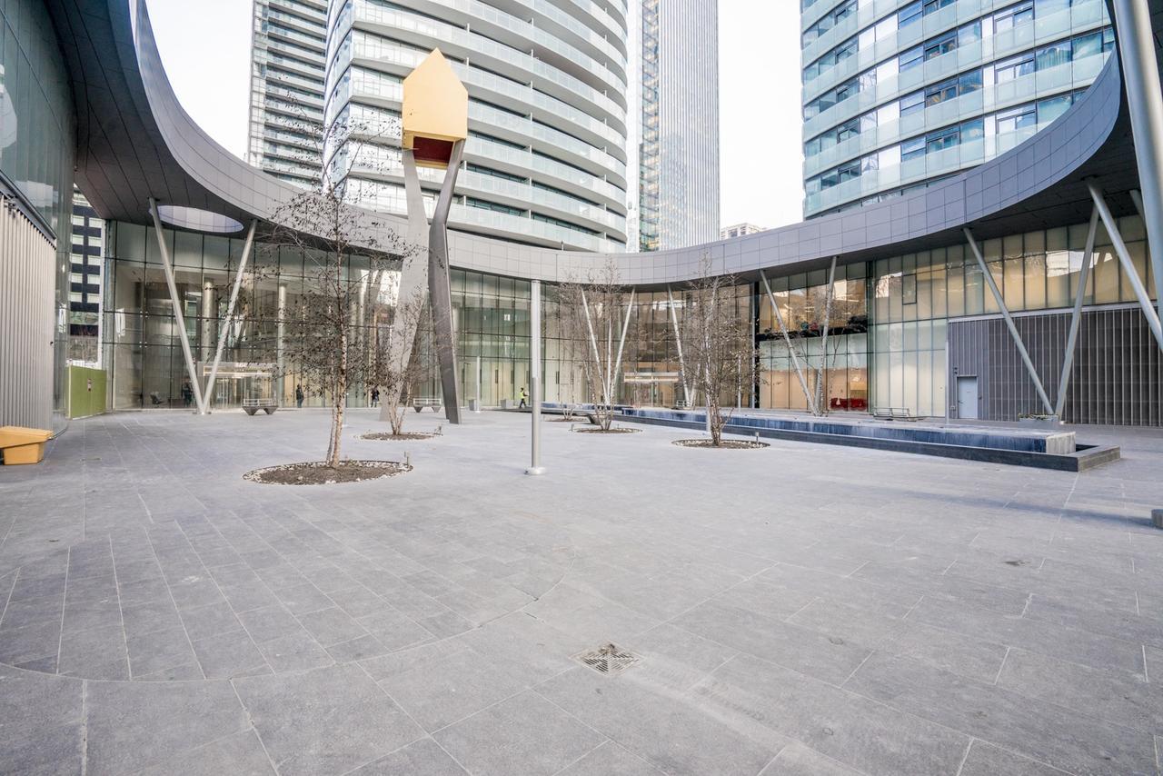 Aaira Suites Toronto Exterior photo